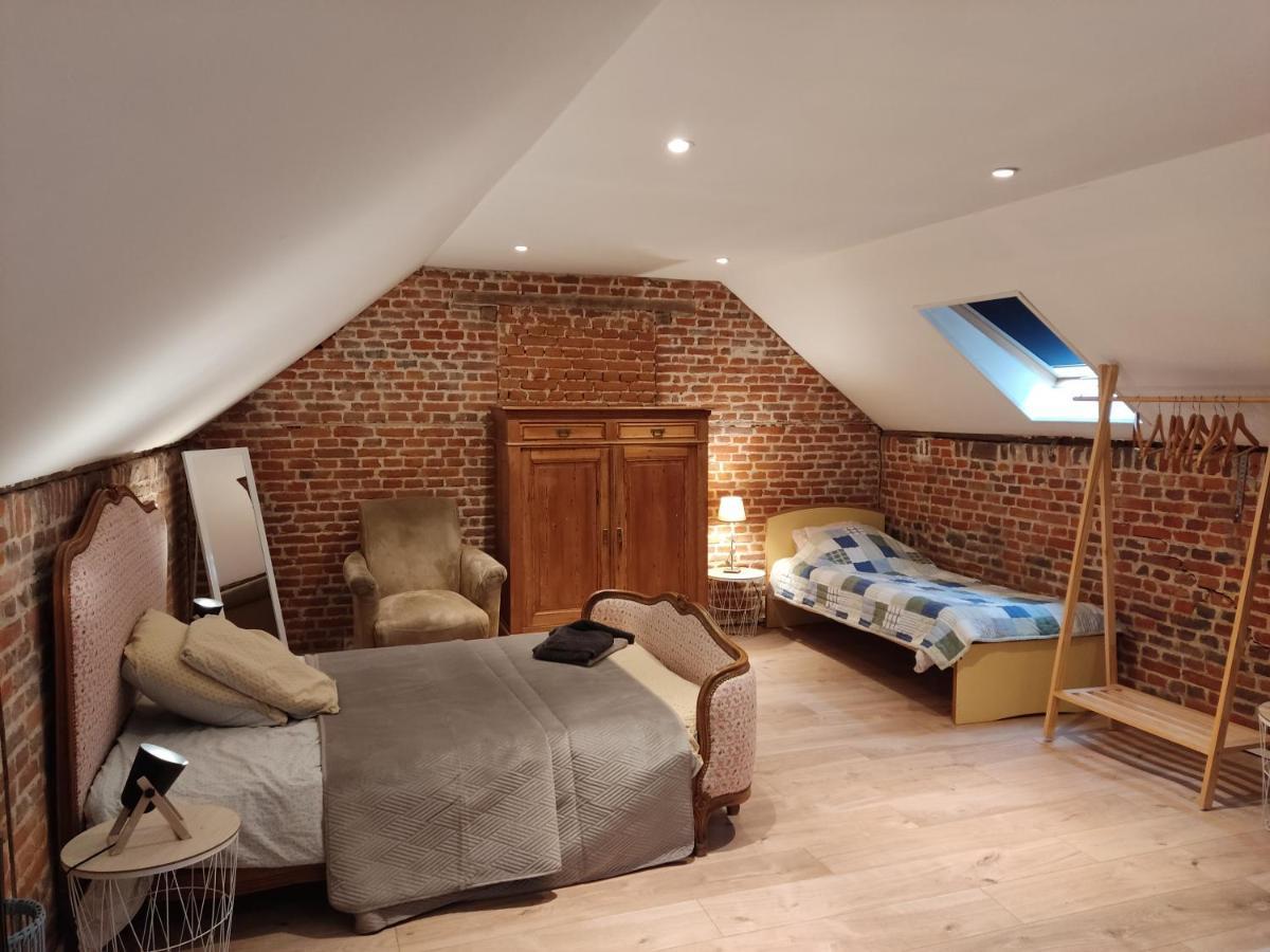 La Demeure Avesnoise Bed & Breakfast Wignehies Exterior photo