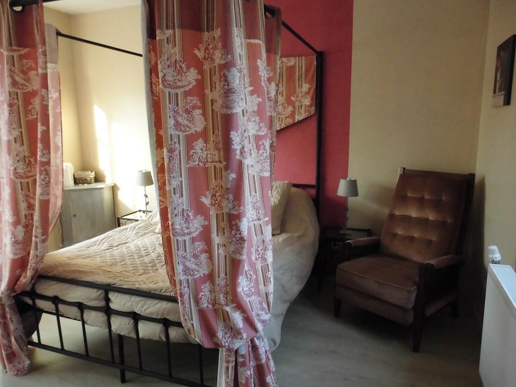 La Demeure Avesnoise Bed & Breakfast Wignehies Exterior photo