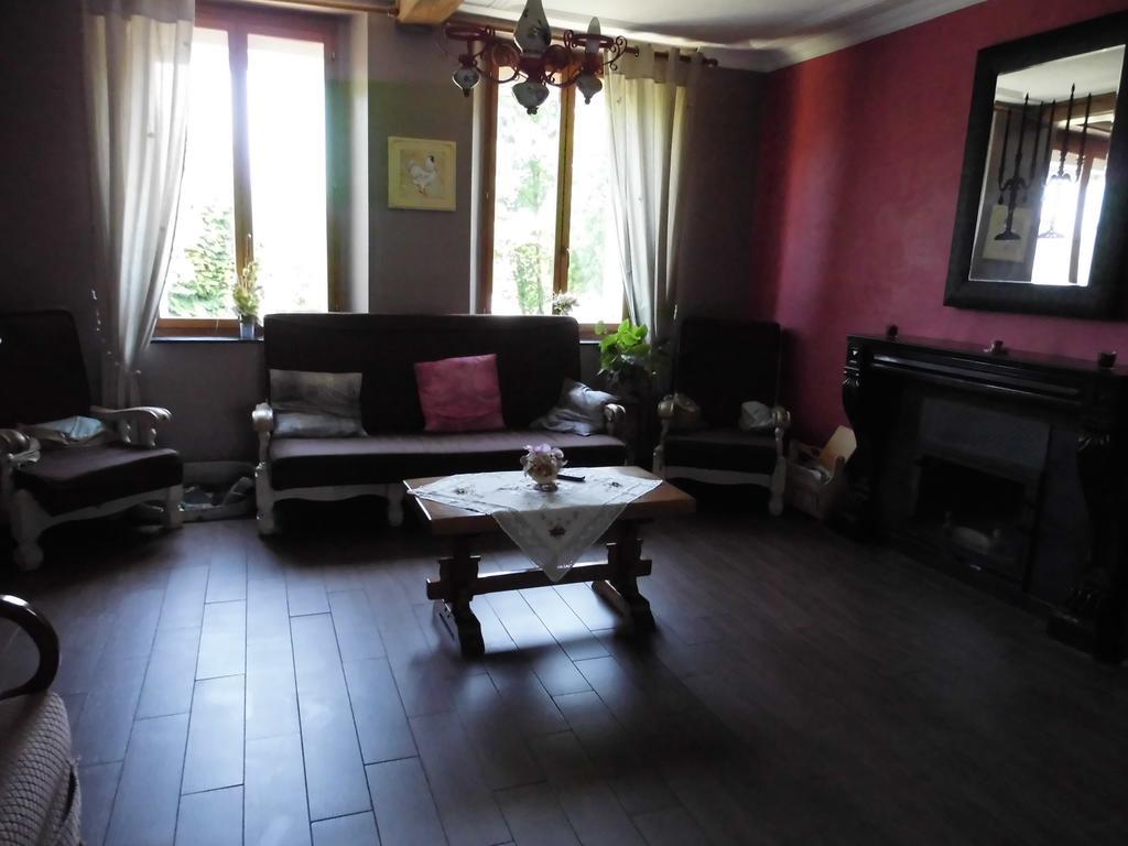 La Demeure Avesnoise Bed & Breakfast Wignehies Exterior photo